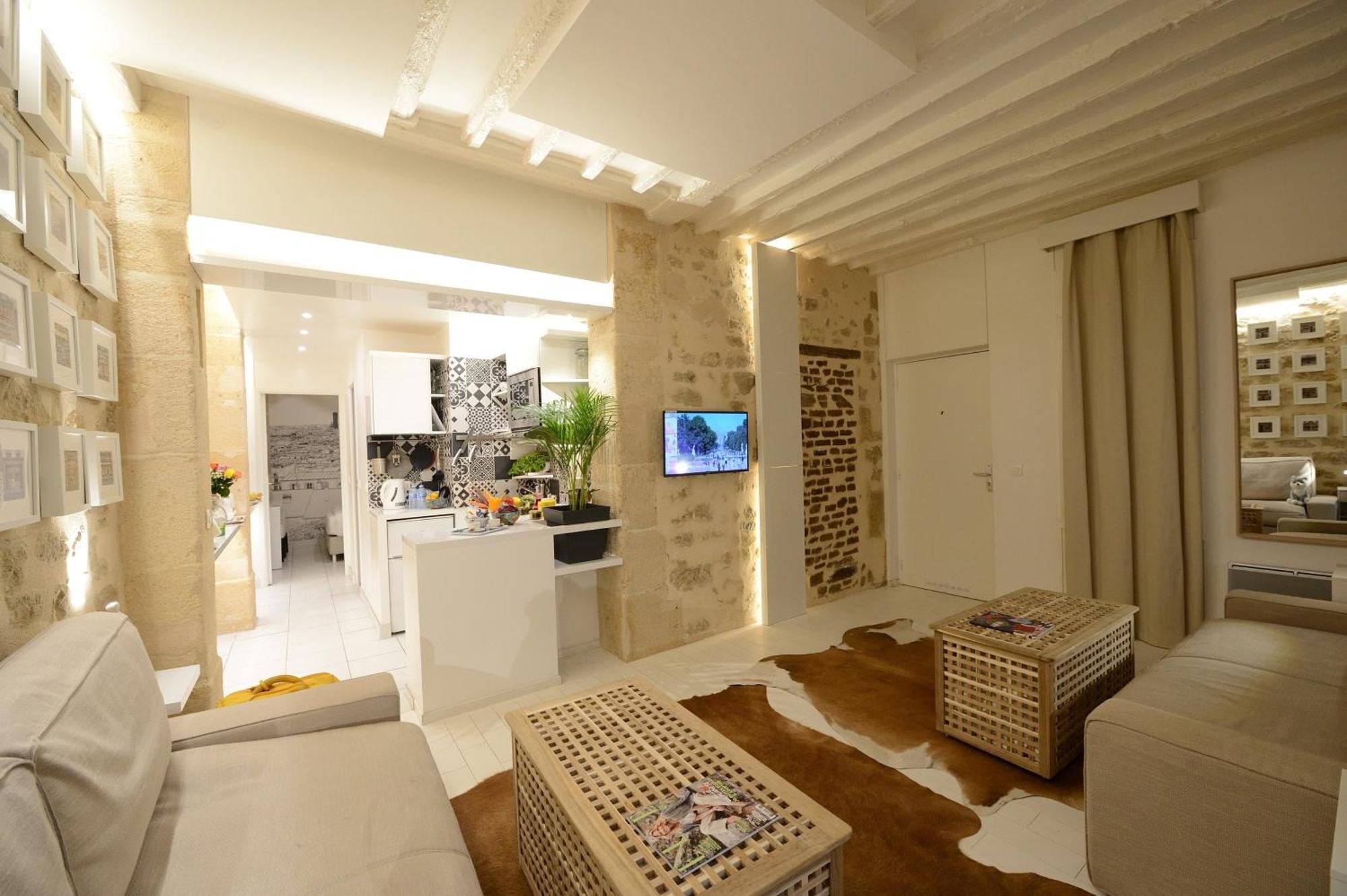 Les Patios Du Marais 2 *